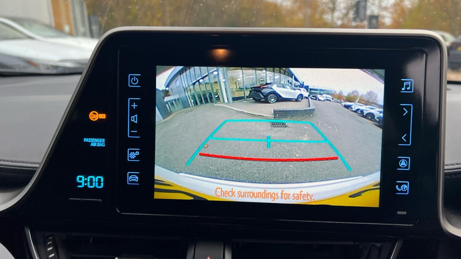 Used Toyota C-HR 2019 for sale - 77074630: Photo 47