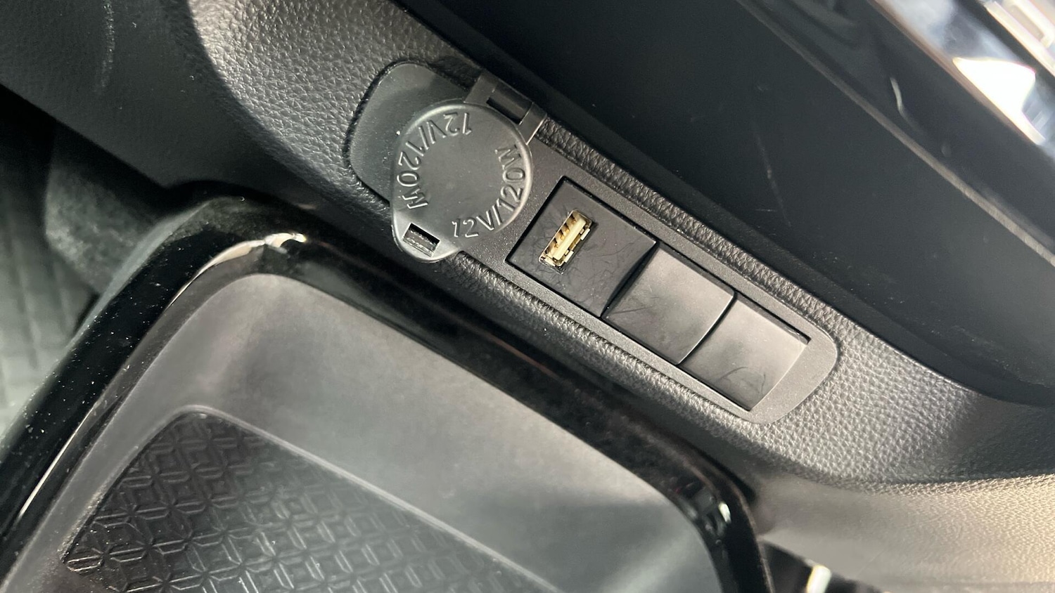 Used Toyota Aygo X 2023 for sale - 77074011: Photo 39