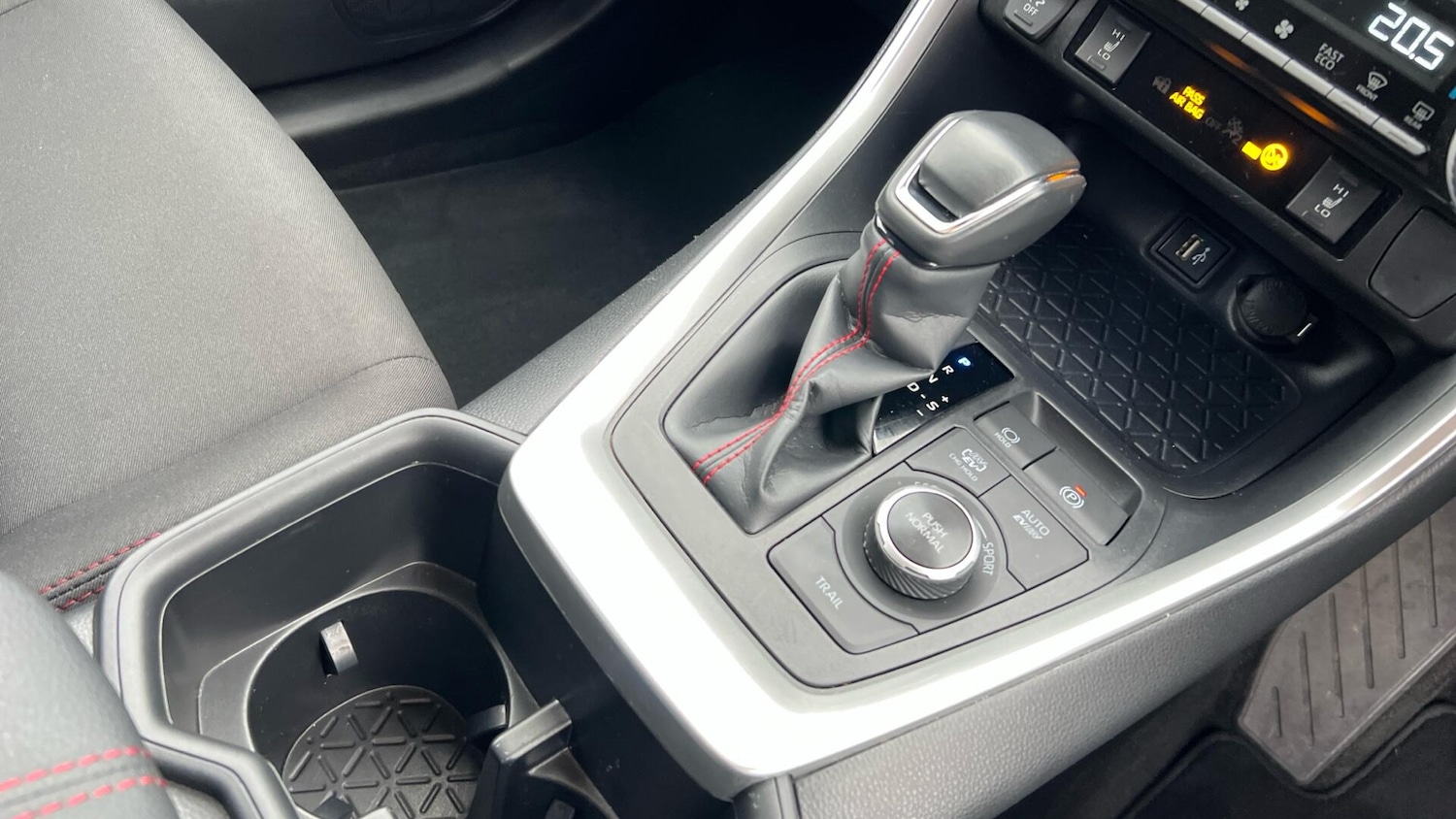 Used Toyota RAV4 2024 for sale - 76326811: Photo 39