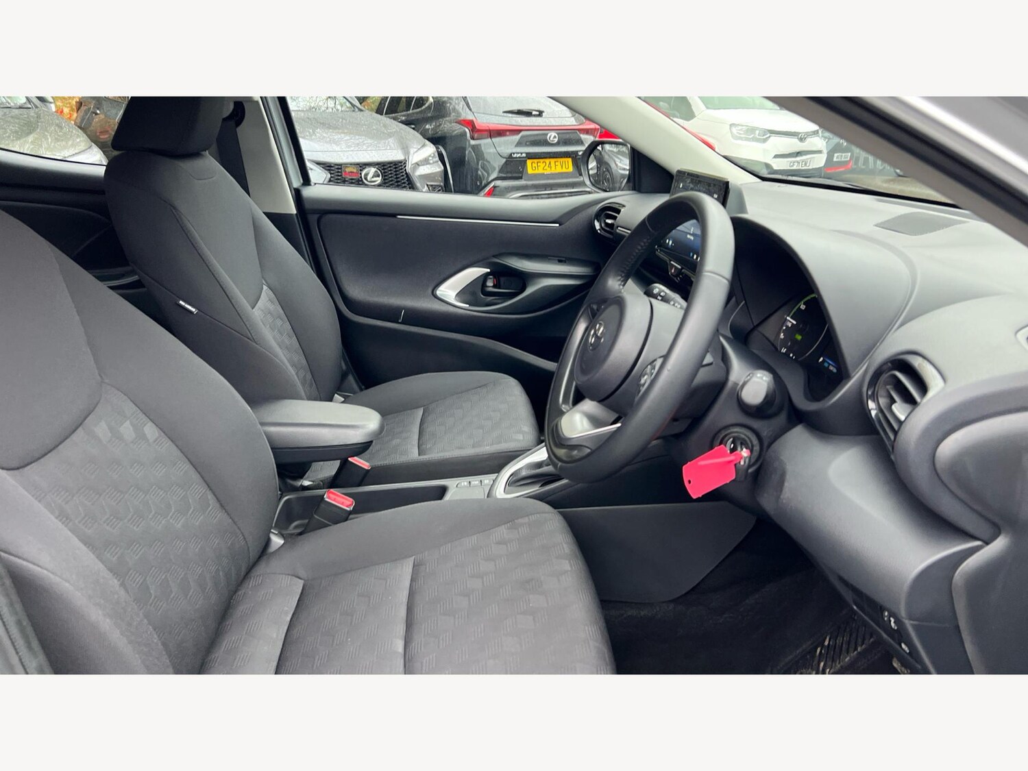 Used Toyota Yaris 2024 for sale - 77074588: Photo 13