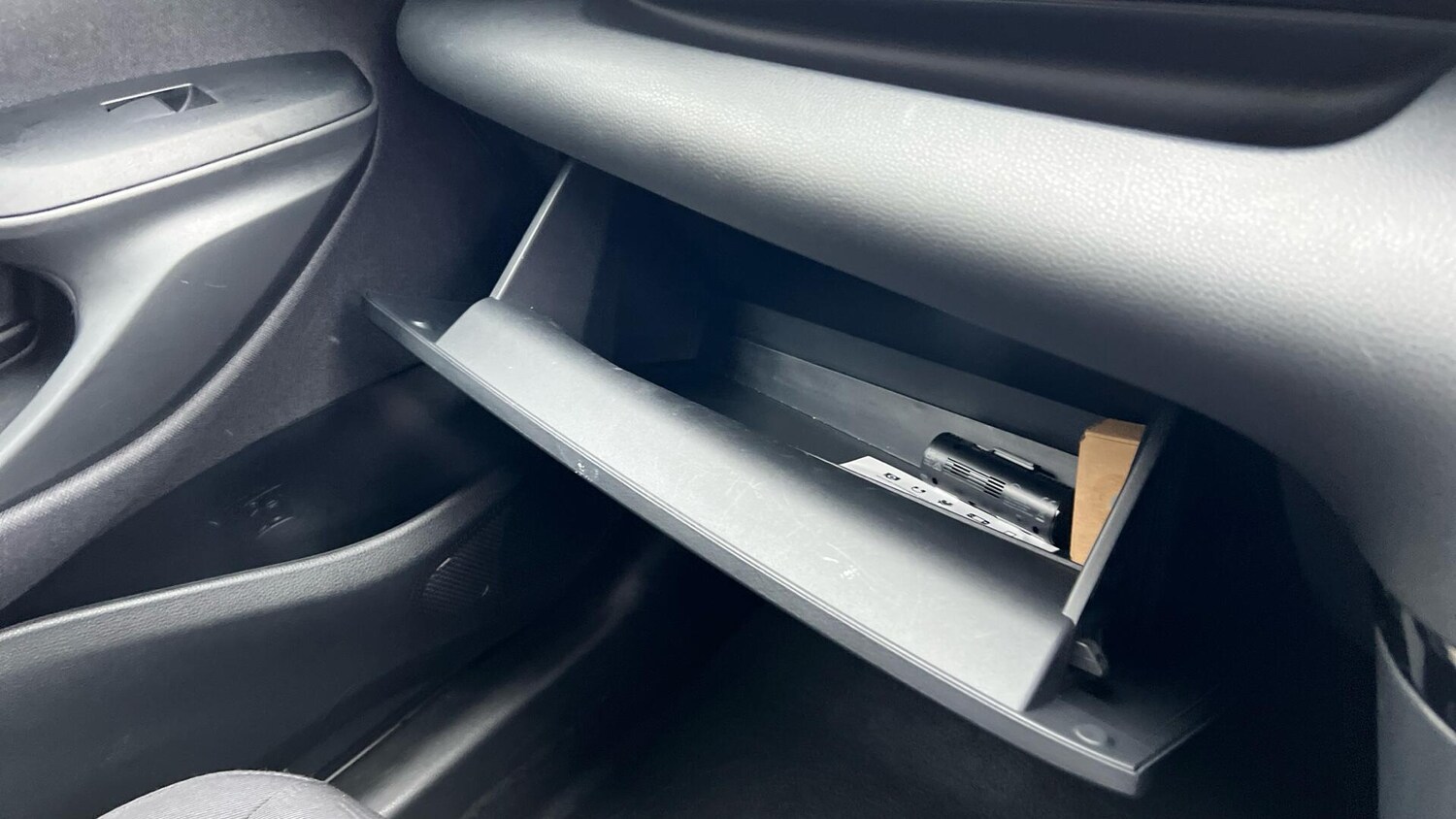 Used Toyota Yaris 2024 for sale - 77074588: Photo 35