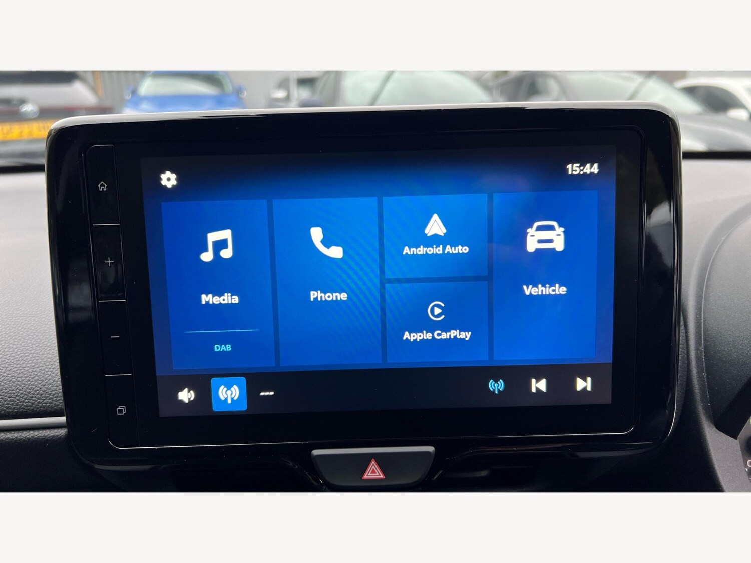 Used Toyota Yaris 2024 for sale - 77074588: Photo 9