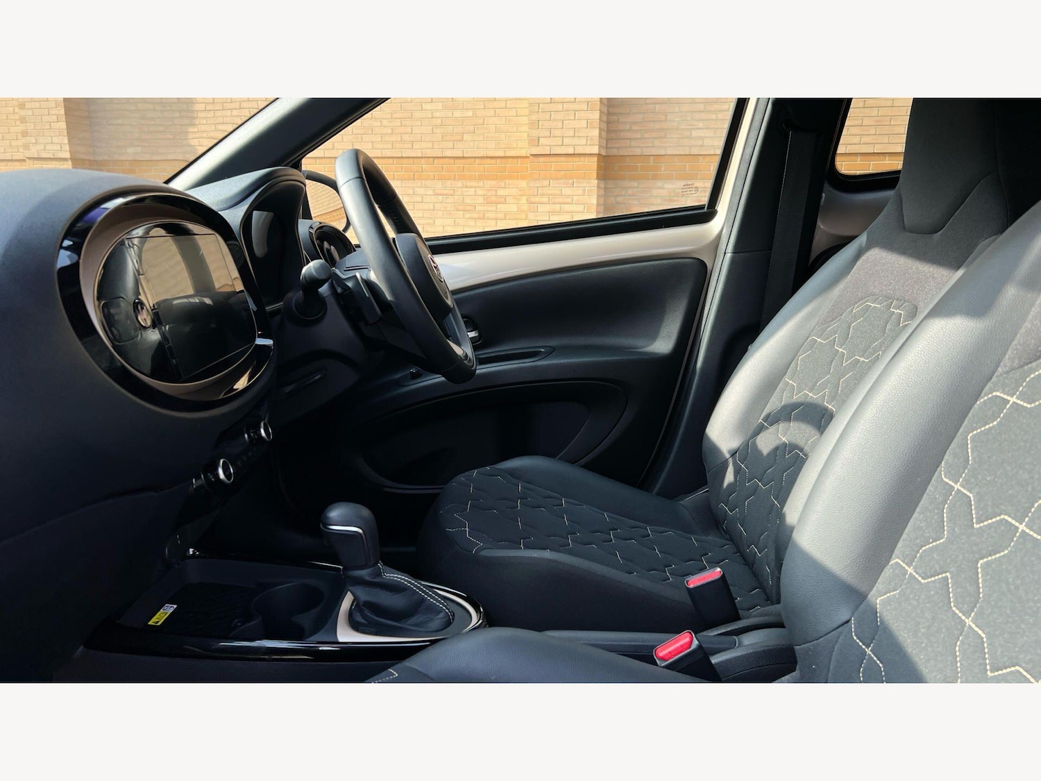 Used Toyota Aygo X 2023 for sale - 78101068: Photo 12
