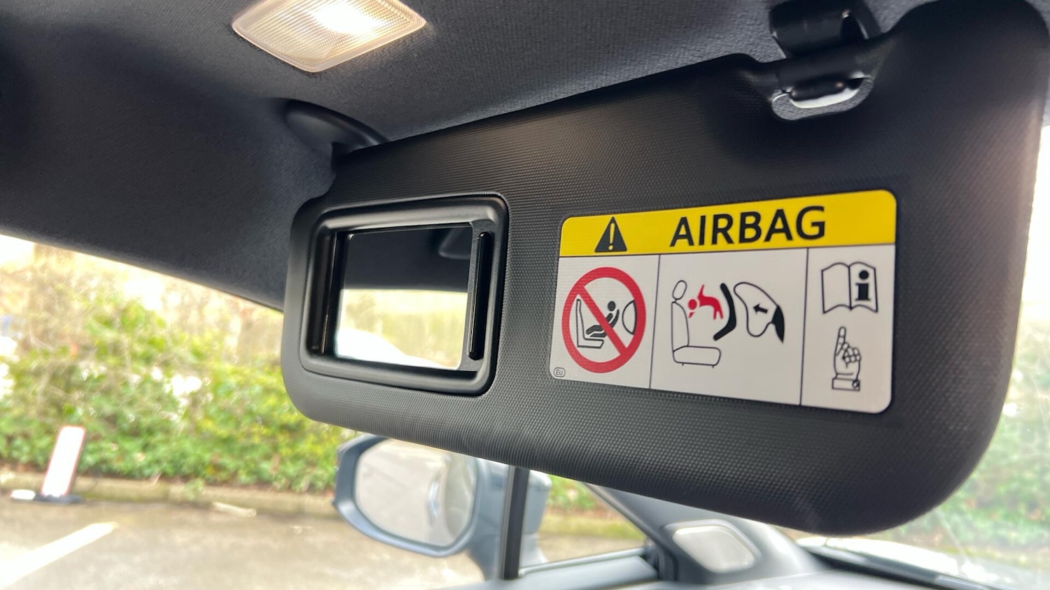 Used Toyota C-HR for sale - 77926196: Photo 37