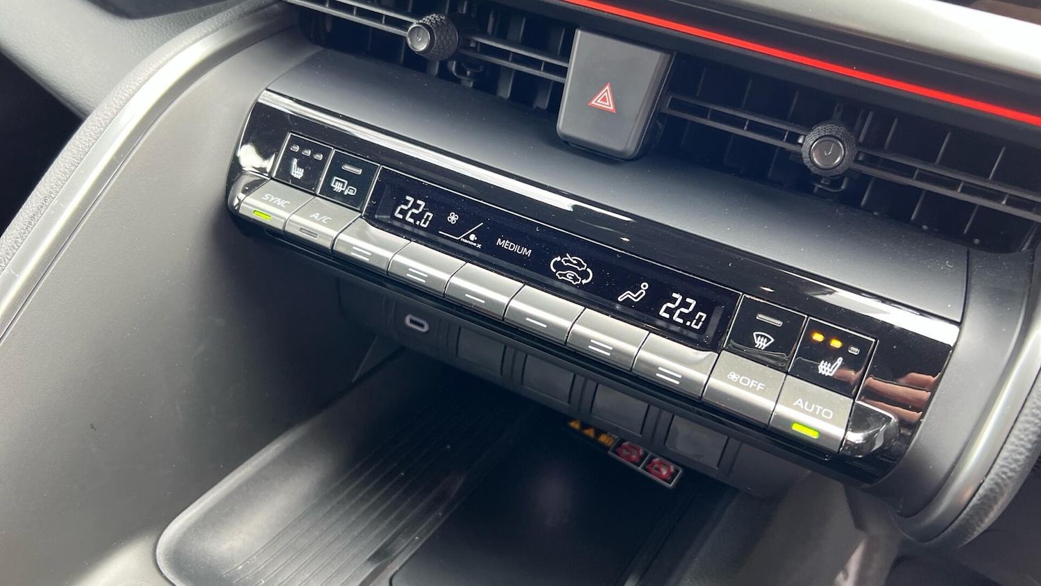 Used Toyota C-HR for sale - 77926196: Photo 38