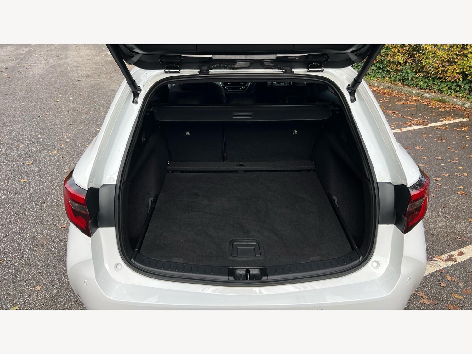 Used Toyota Corolla 2024 for sale - 76456860: Photo 16