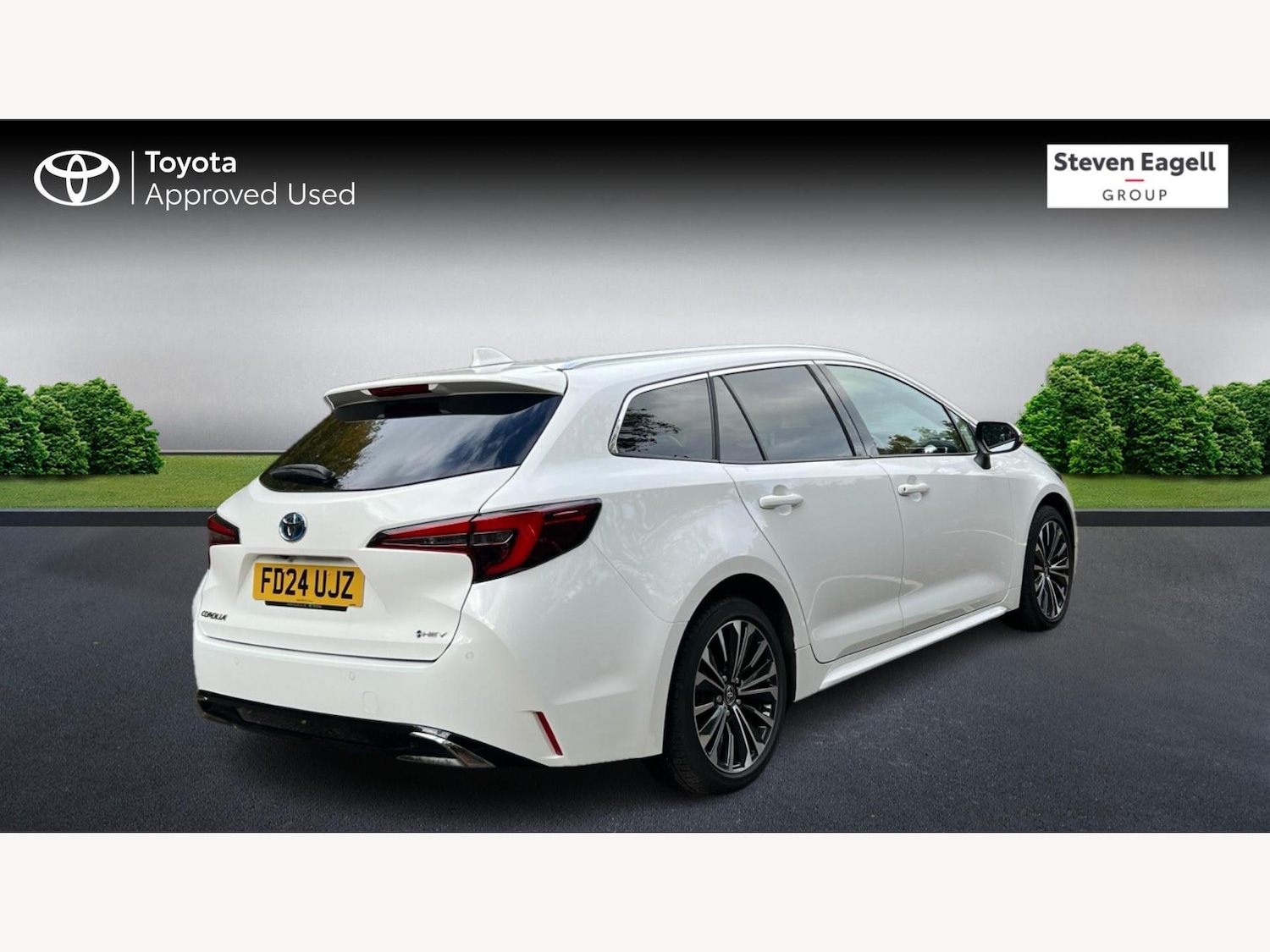 Used Toyota Corolla 2024 for sale - 76456860: Photo 2