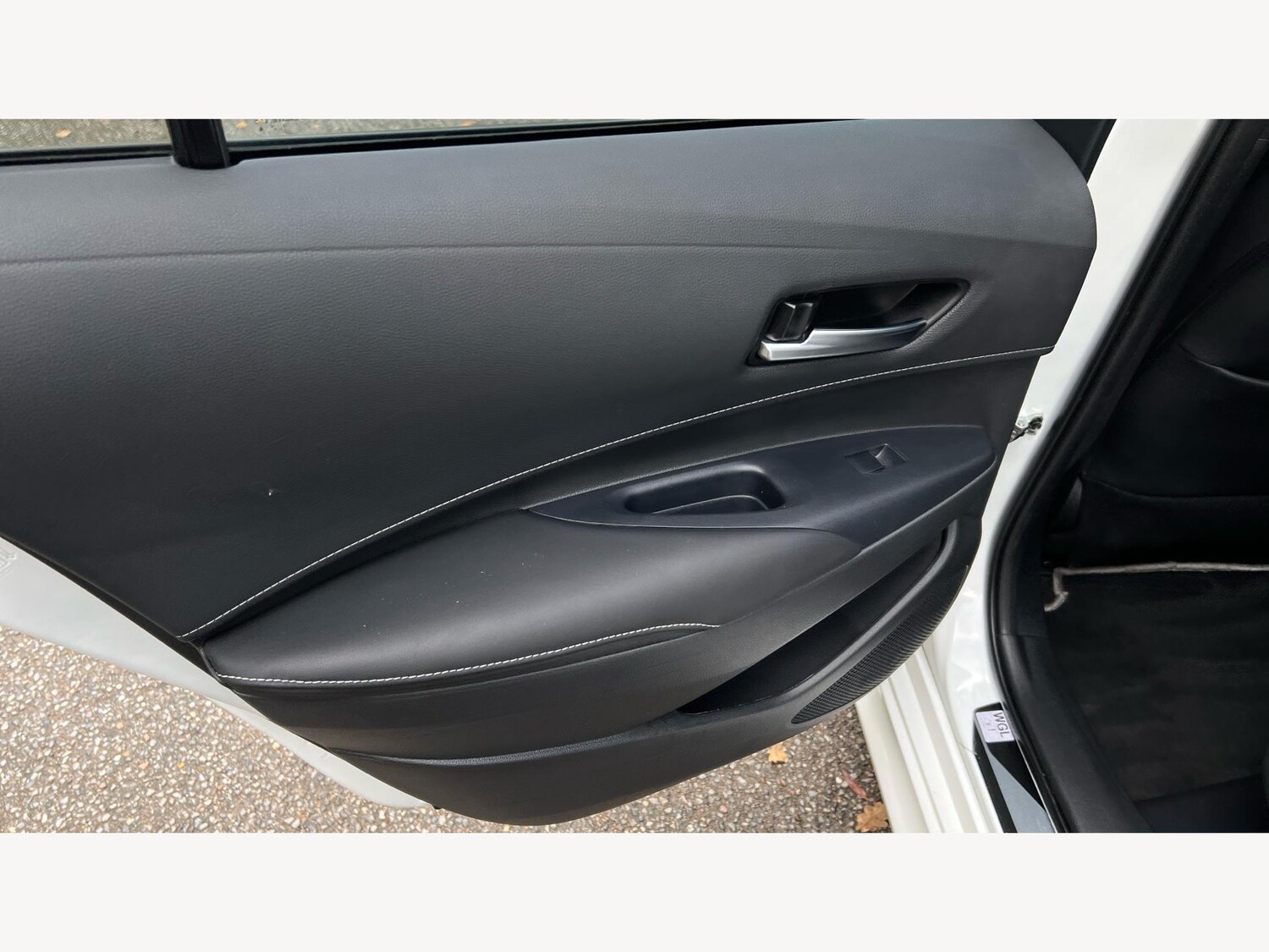 Used Toyota Corolla 2024 for sale - 76456860: Photo 32