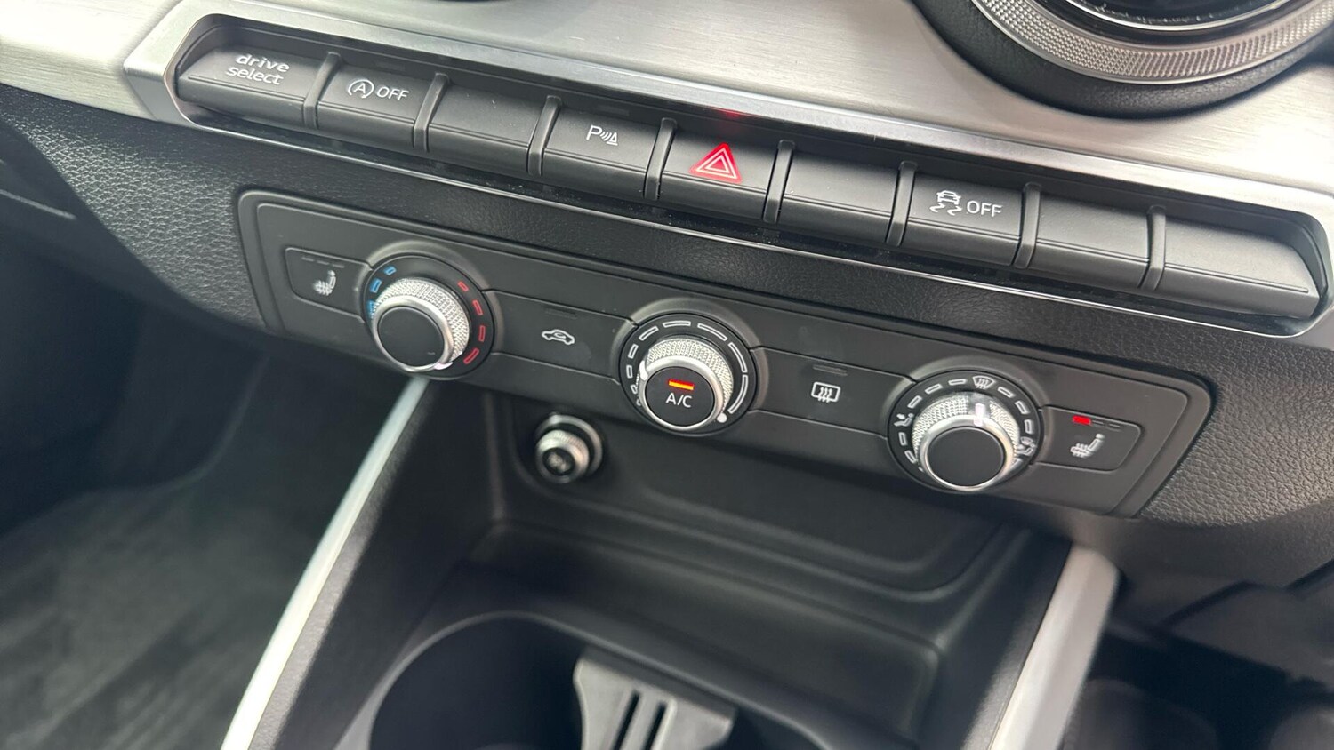 Used Audi Q2 for sale - 77925793: Photo 37