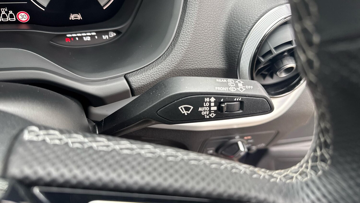 Used Audi Q2 for sale - 77925793: Photo 40