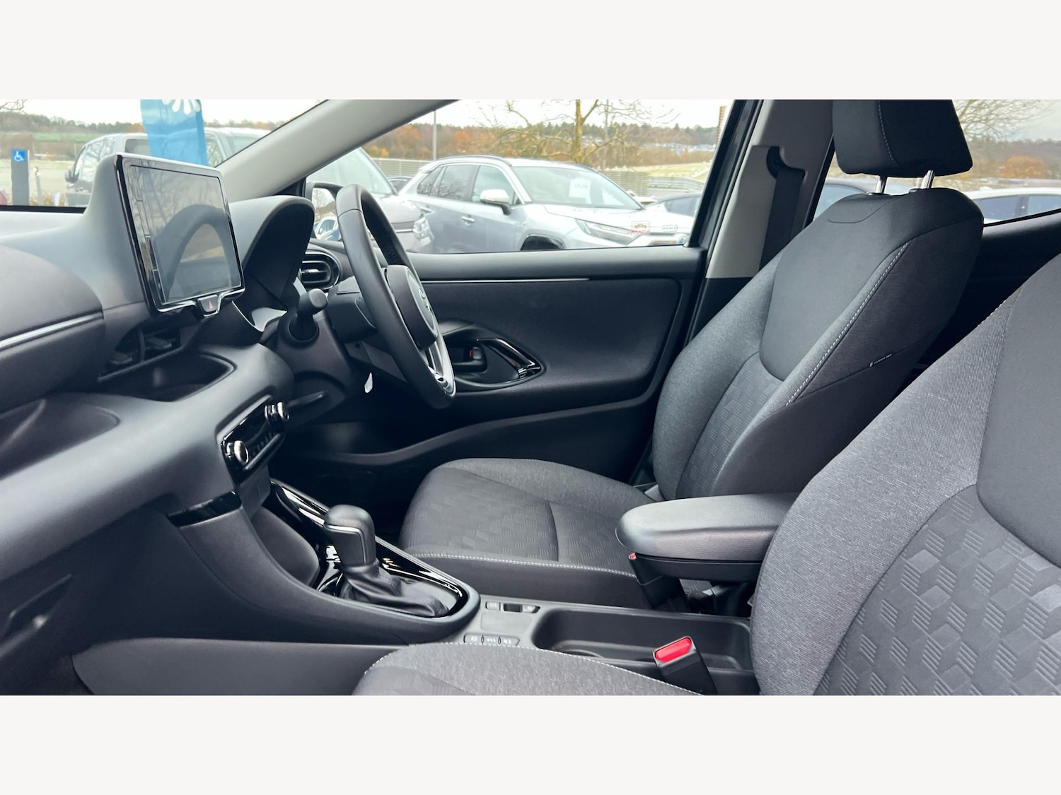 Used Toyota Yaris 2025 for sale - 76866120: Photo 12