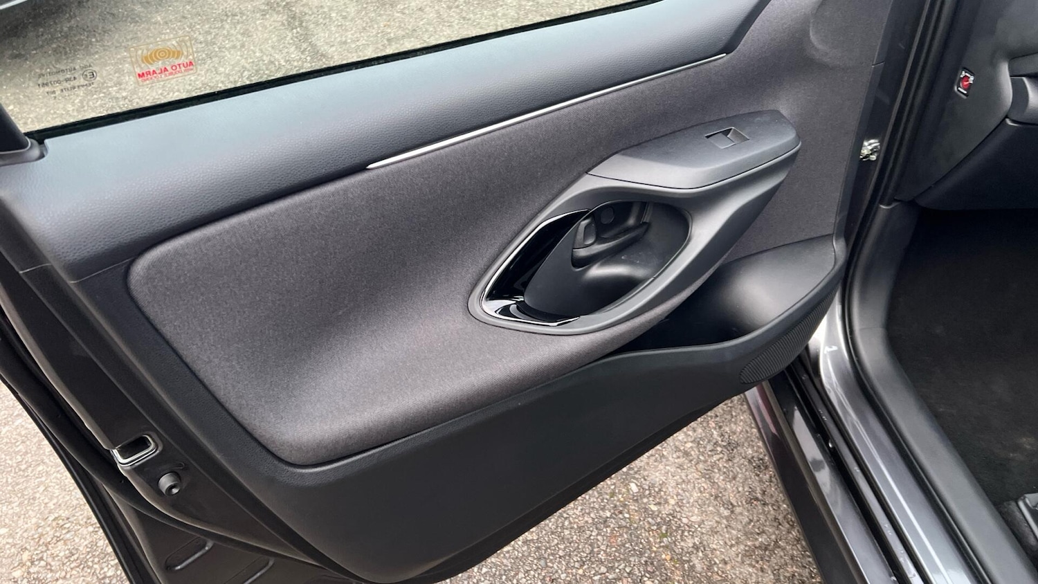 Used Toyota Yaris 2025 for sale - 76866120: Photo 34