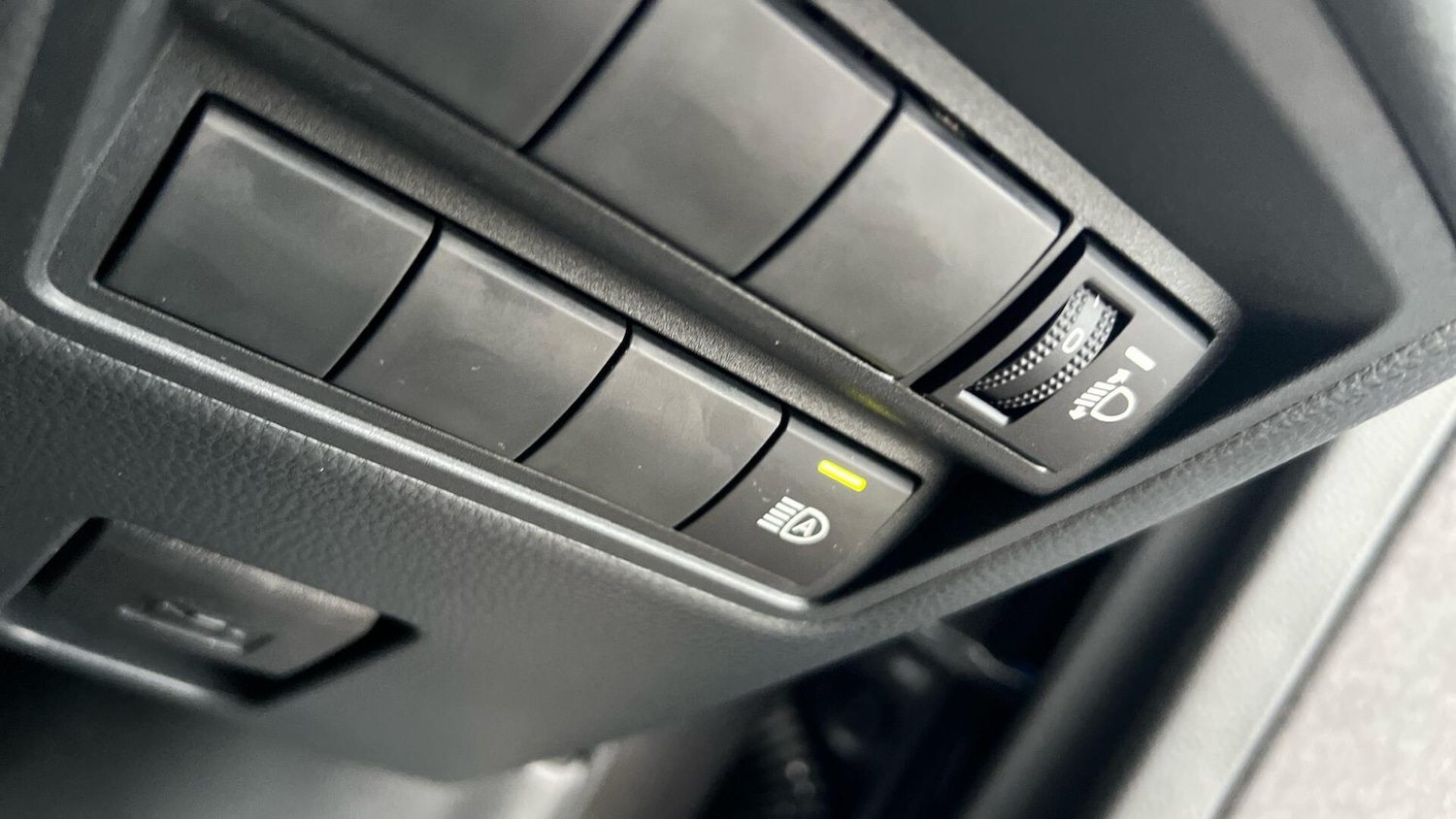 Used Toyota Yaris 2025 for sale - 76866120: Photo 42