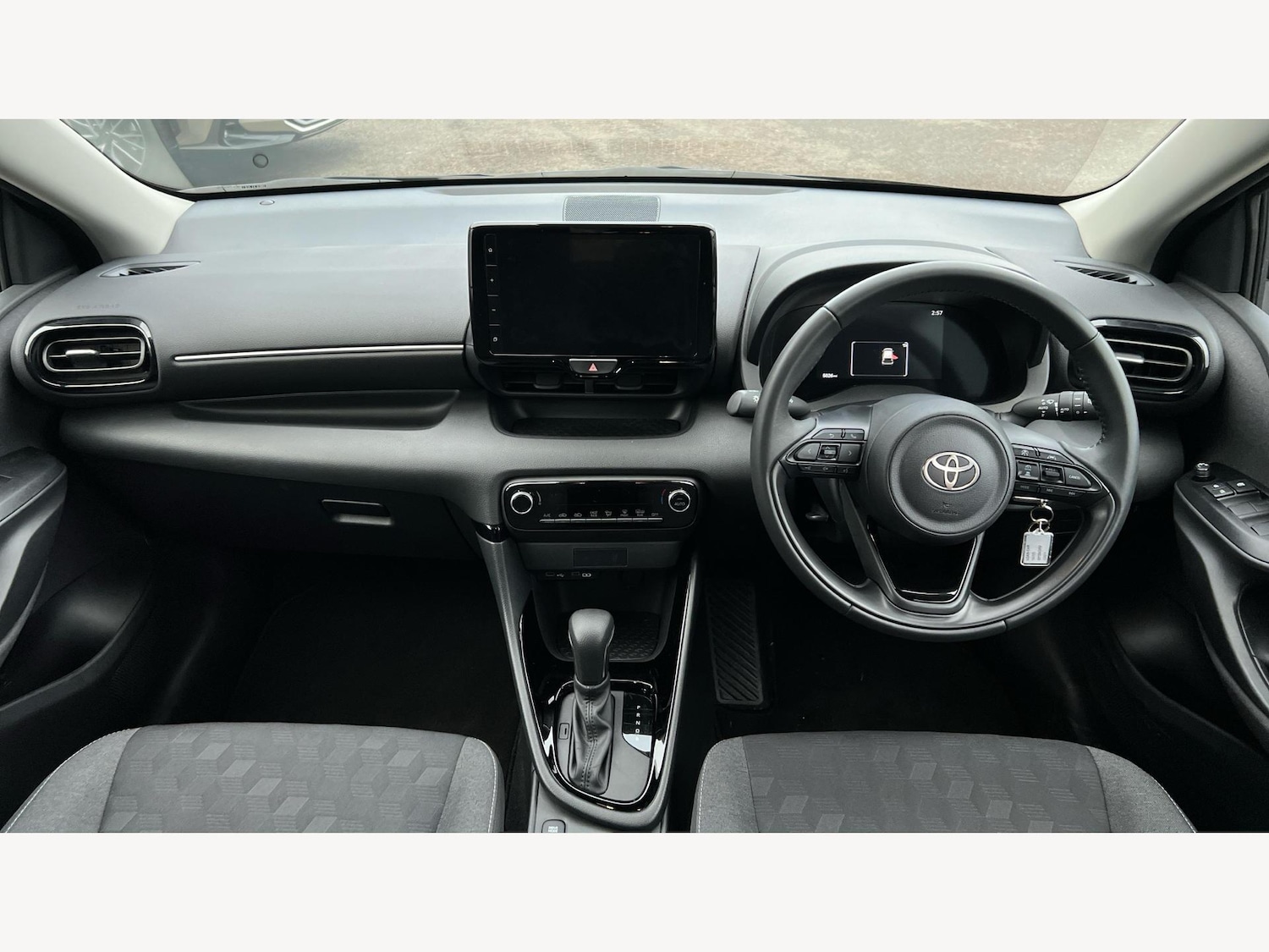 Used Toyota Yaris 2025 for sale - 76866120: Photo 7