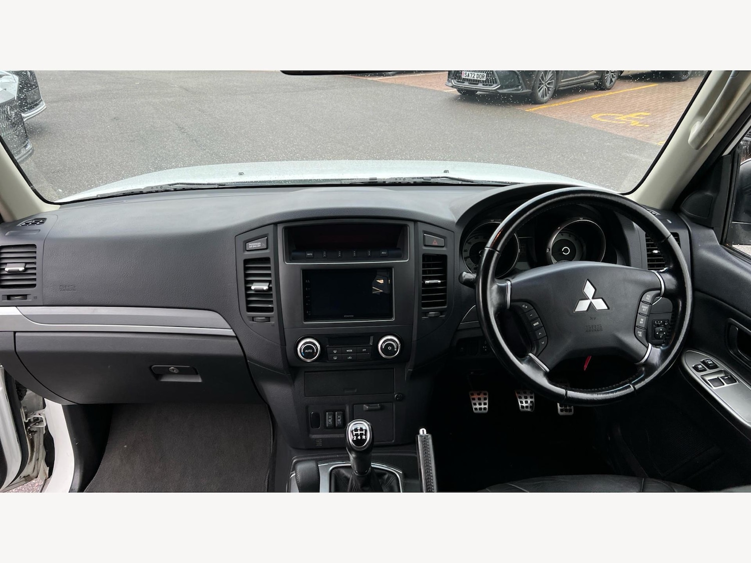 Used Mitsubishi Shogun 2015 for sale - 76485191: Photo 7