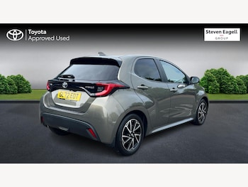 Used Toyota Yaris 2022 for sale - 78784735: Photo