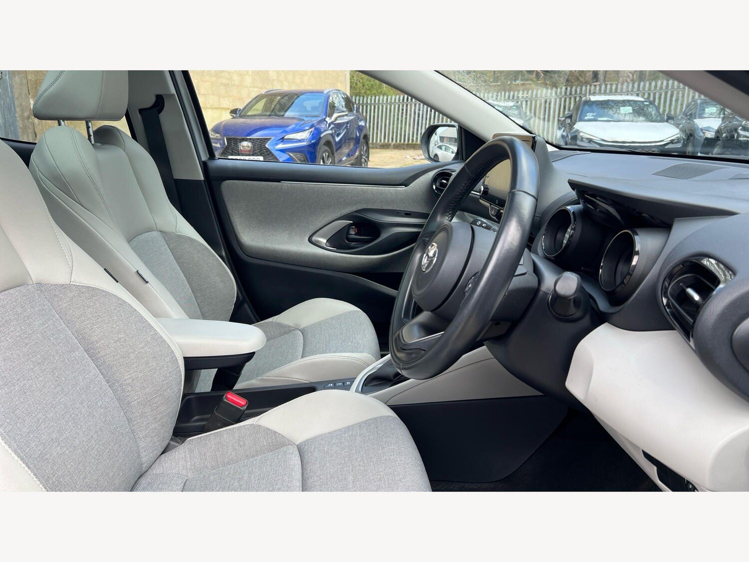 Used Toyota Yaris for sale - 78214749: Photo 13