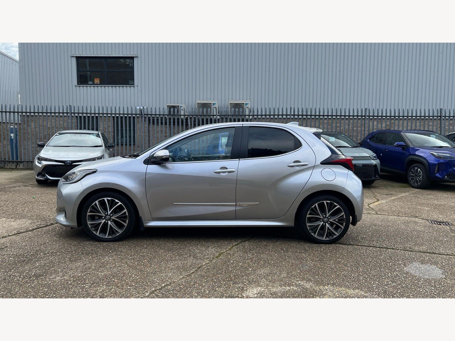 Used Toyota Yaris for sale - 78214749: Photo 19