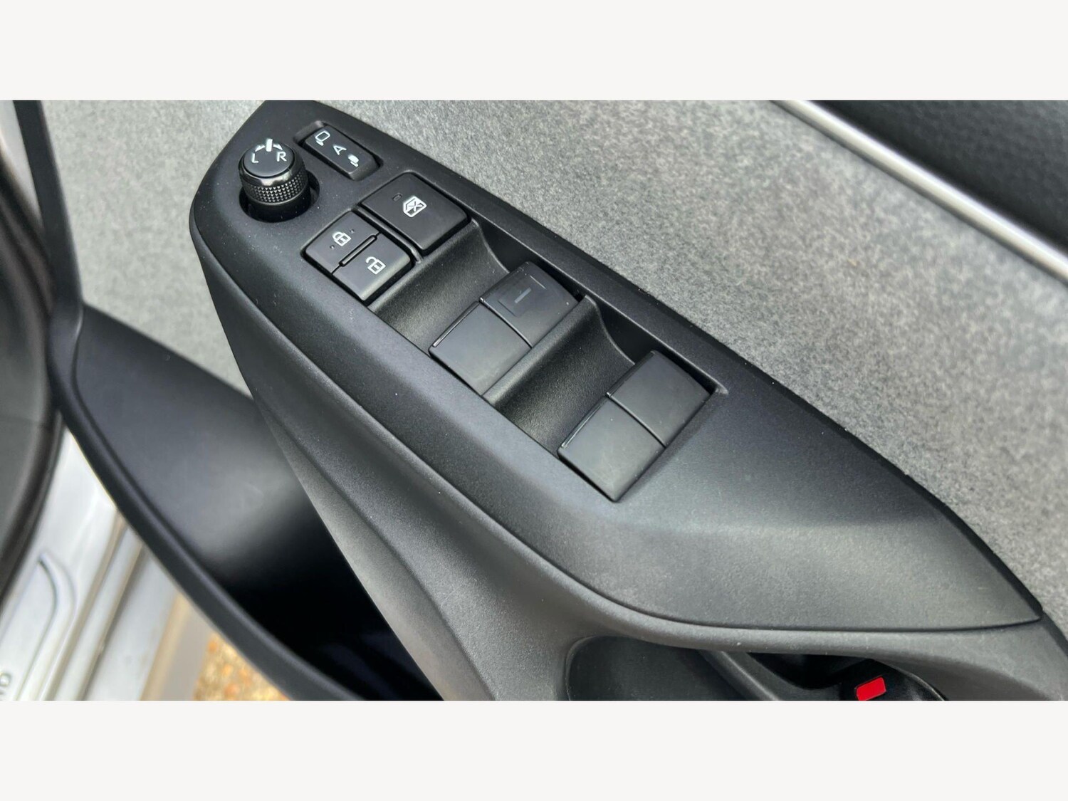 Used Toyota Yaris for sale - 78214749: Photo 29