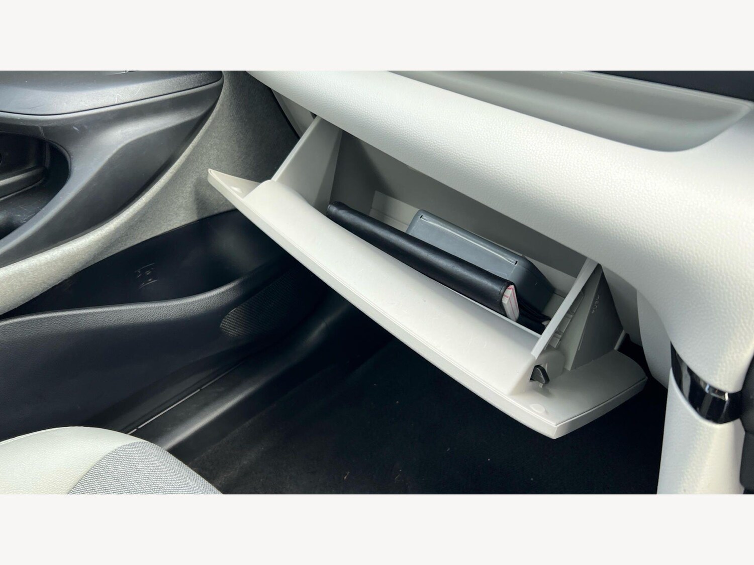 Used Toyota Yaris for sale - 78214749: Photo 34