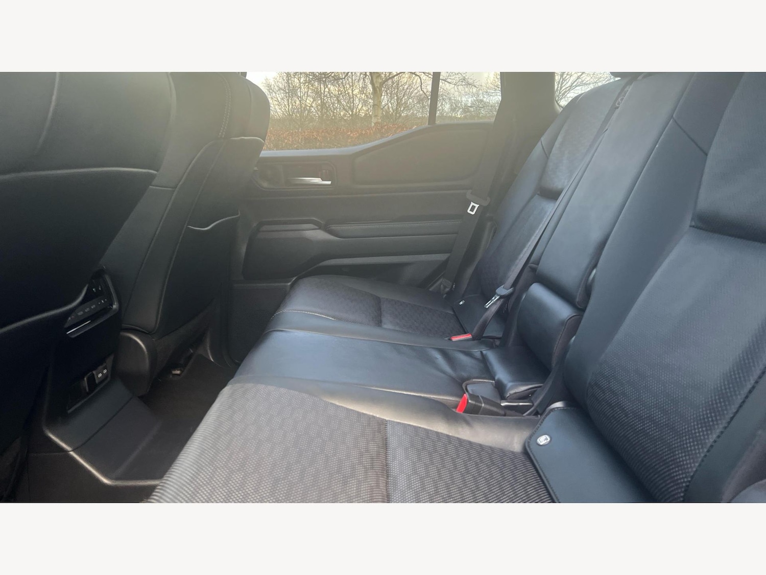 Used Toyota Land Cruiser 2024 for sale - 77411826: Photo 15