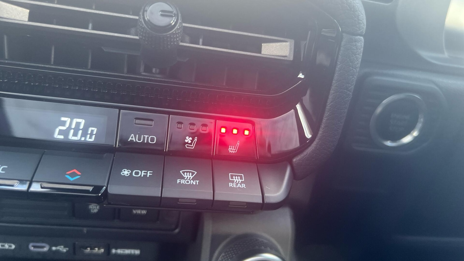 Used Toyota Land Cruiser 2024 for sale - 77411826: Photo 60