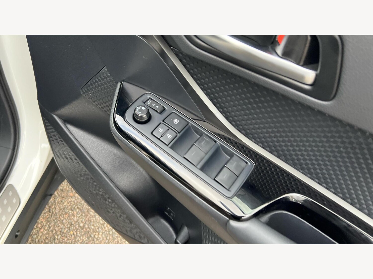 Used Toyota C-HR 2022 for sale - 77073963: Photo 29