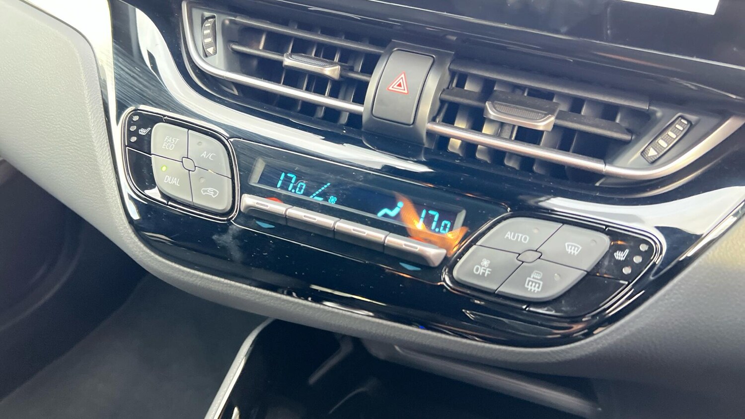 Used Toyota C-HR 2022 for sale - 77073963: Photo 37