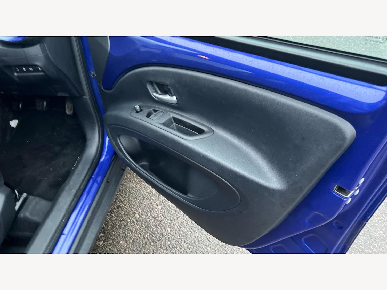 Used Toyota Aygo X 2024 for sale - 77358810: Photo 31