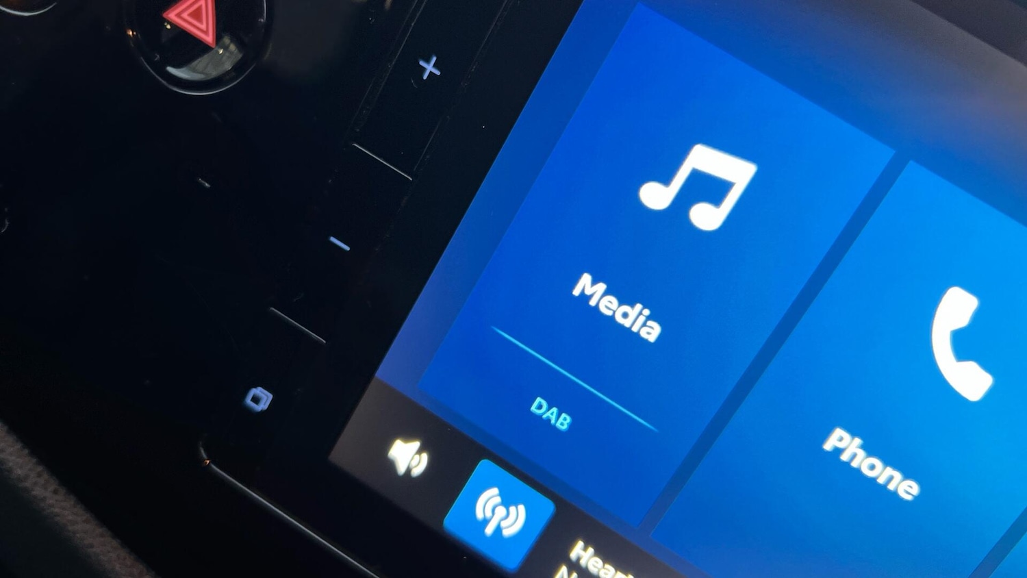 Used Toyota Aygo X 2024 for sale - 77358810: Photo 44