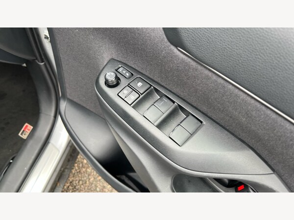Used Toyota Yaris Cross 2024 for sale - 75198614: Photo 33