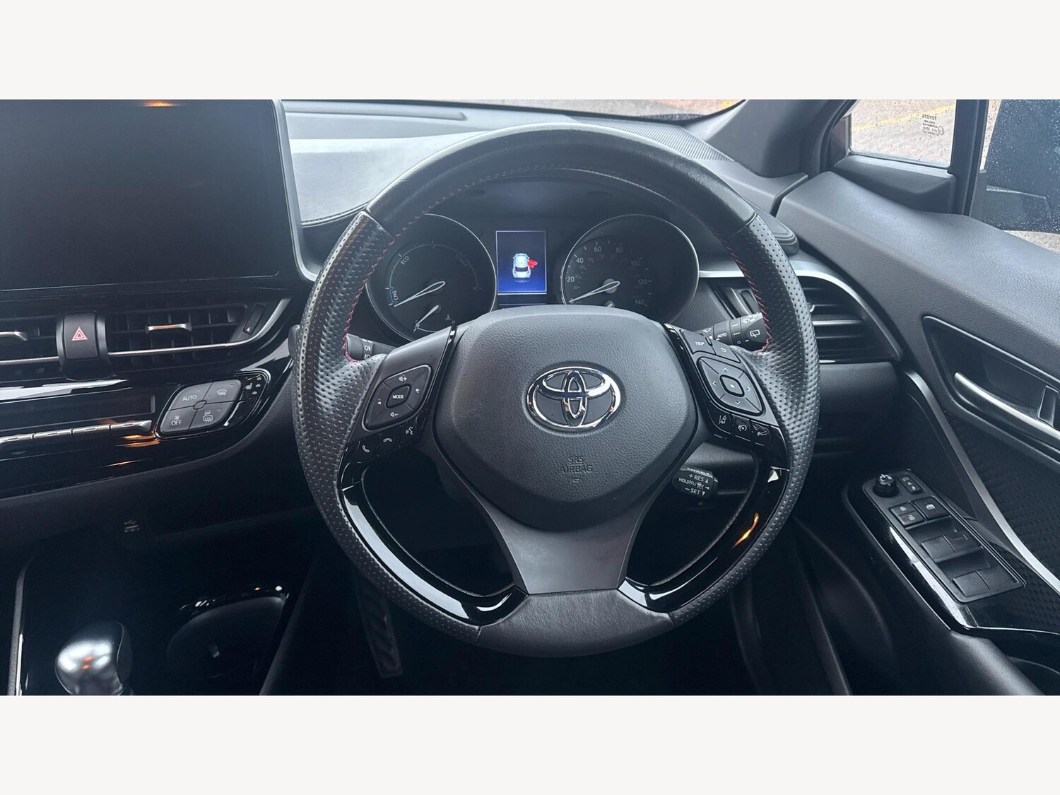 Used Toyota C-HR 2023 for sale - 76832234: Photo 10
