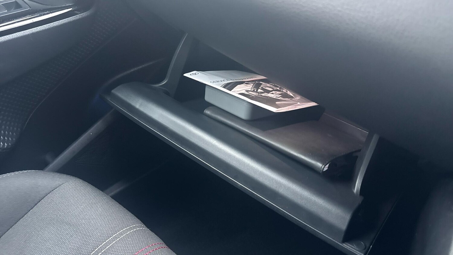 Used Toyota C-HR 2023 for sale - 76832234: Photo 34