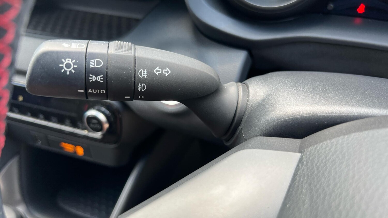 Used Toyota Yaris 2023 for sale - 76657205: Photo 40