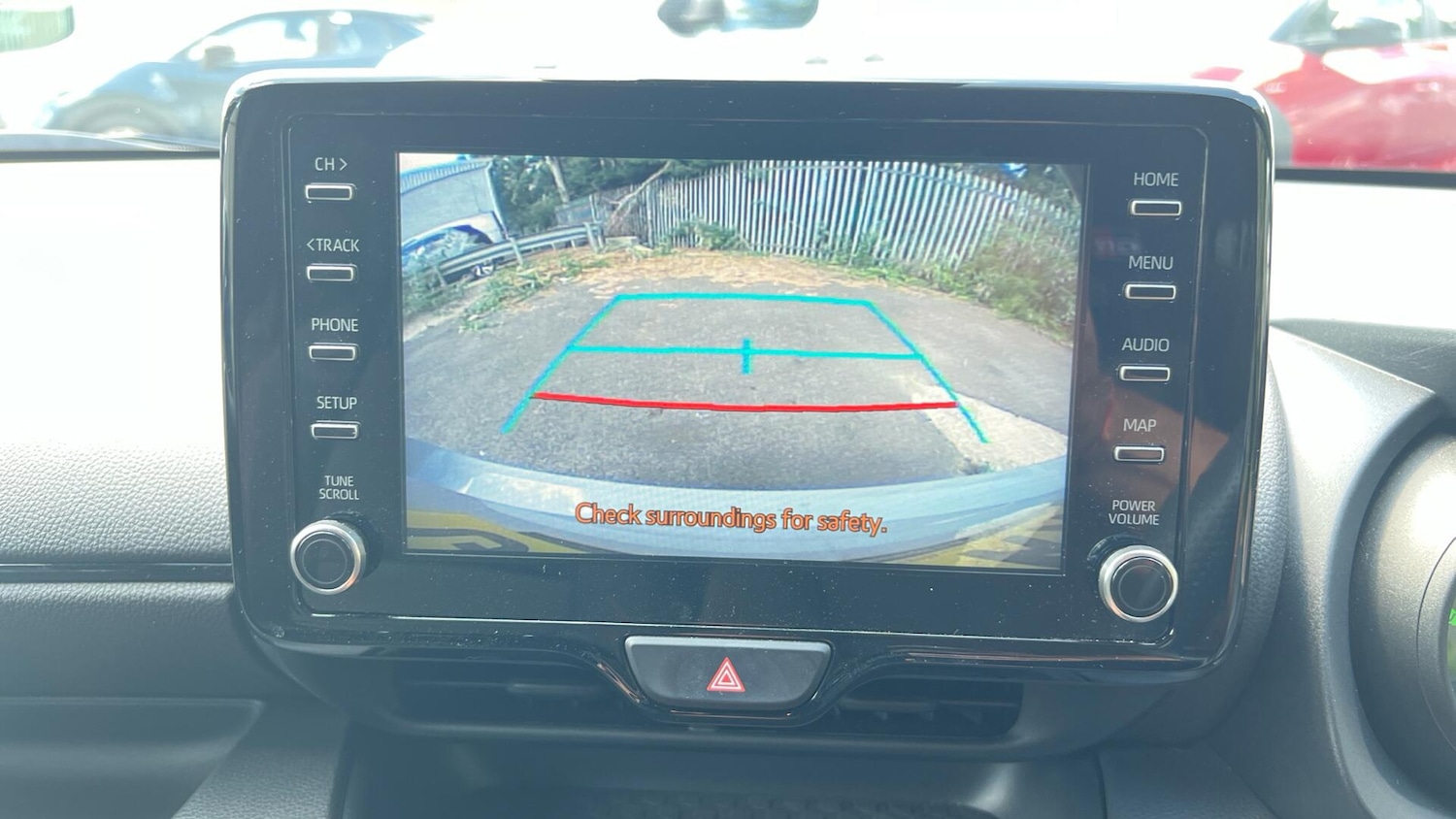 Used Toyota Yaris 2023 for sale - 76657205: Photo 43