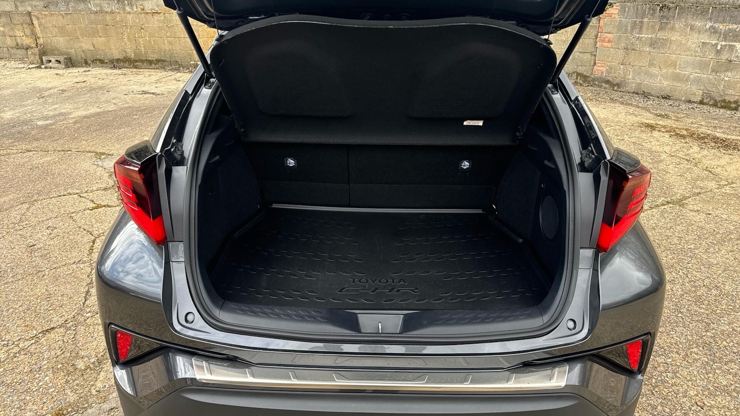 Used Toyota C-HR 2022 for sale - 78115722: Photo 14