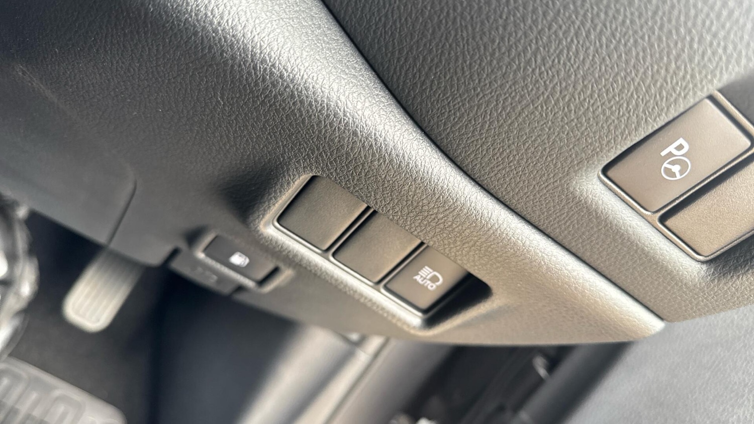 Used Toyota C-HR 2022 for sale - 78115722: Photo 41