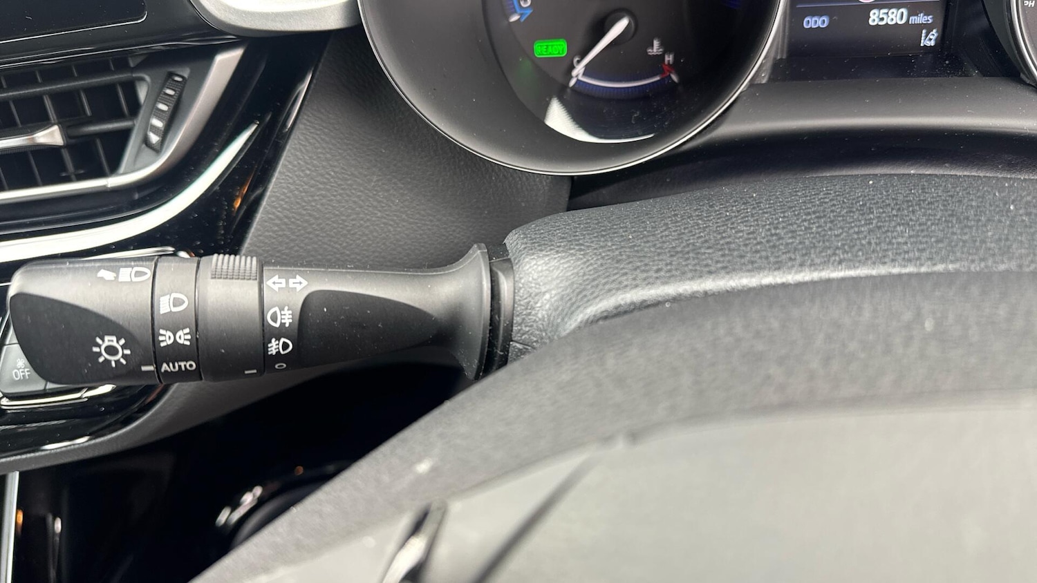 Used Toyota C-HR 2022 for sale - 78115722: Photo 42