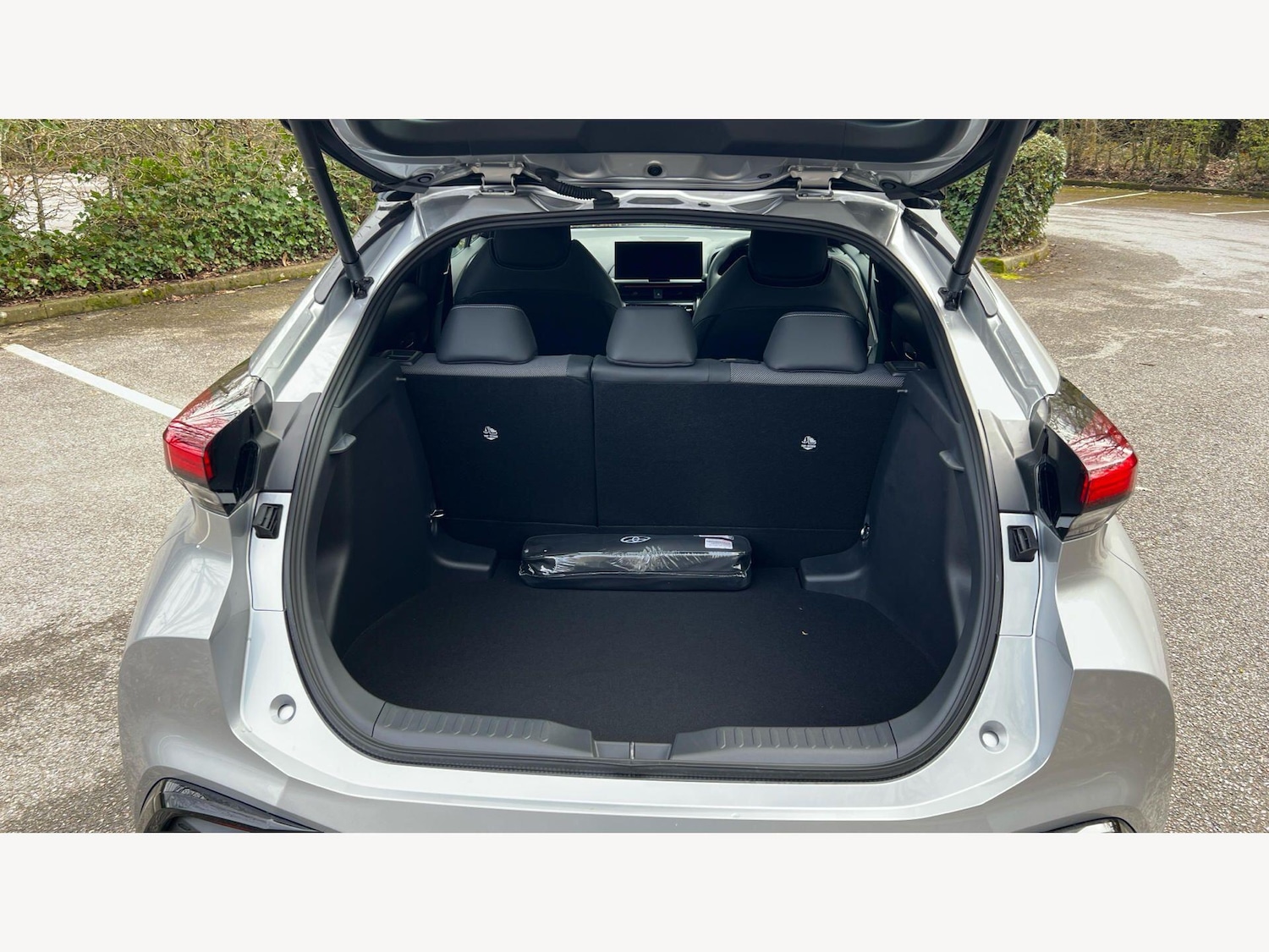 Used Toyota C-HR for sale - 77925621: Photo 16