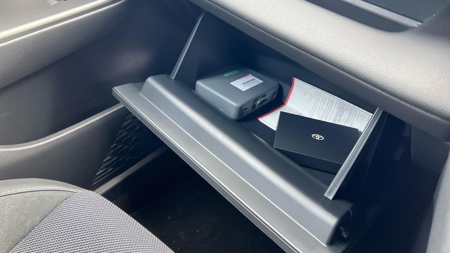 Used Toyota C-HR for sale - 77925621: Photo 36