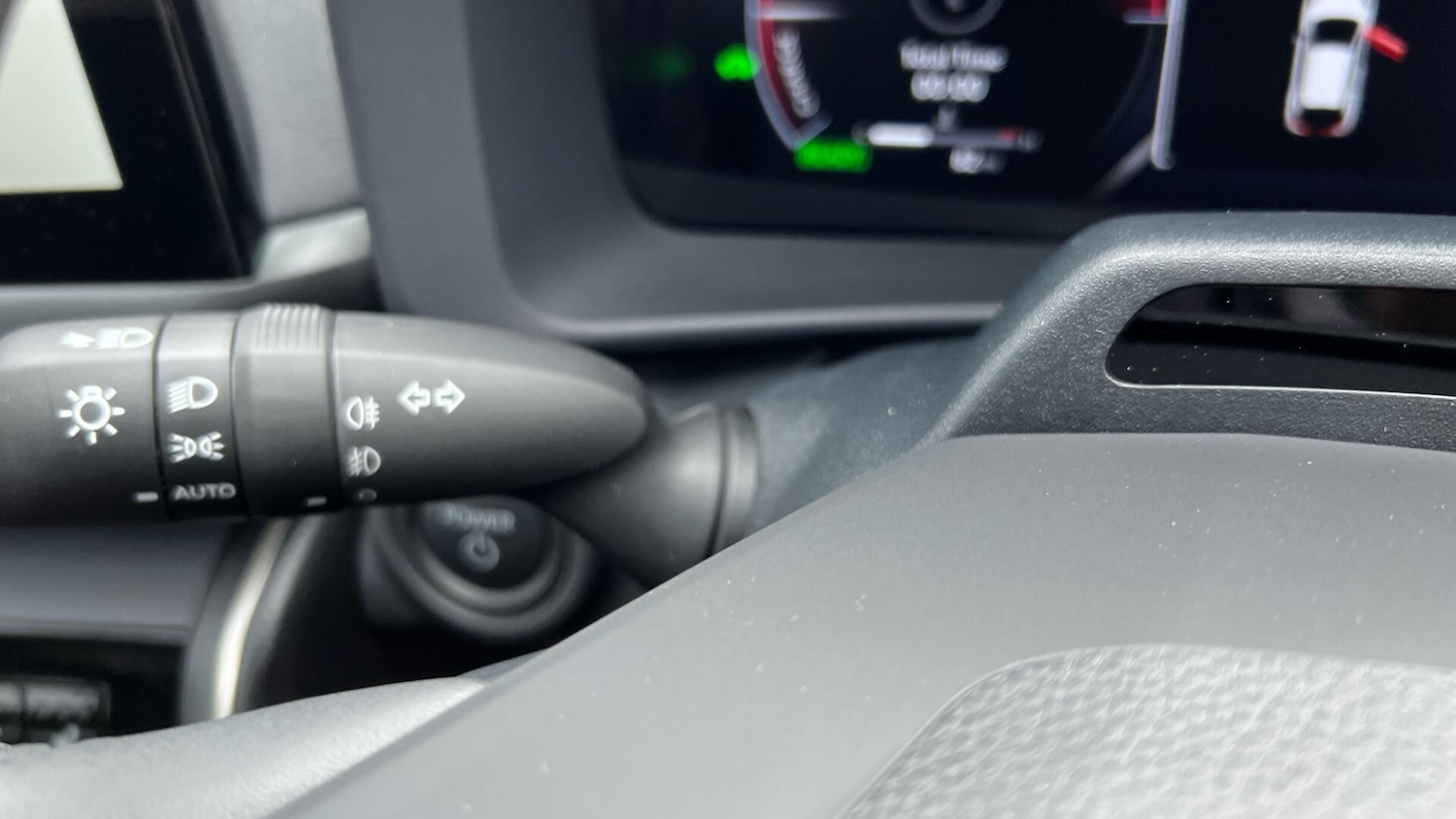 Used Toyota C-HR for sale - 77925621: Photo 41