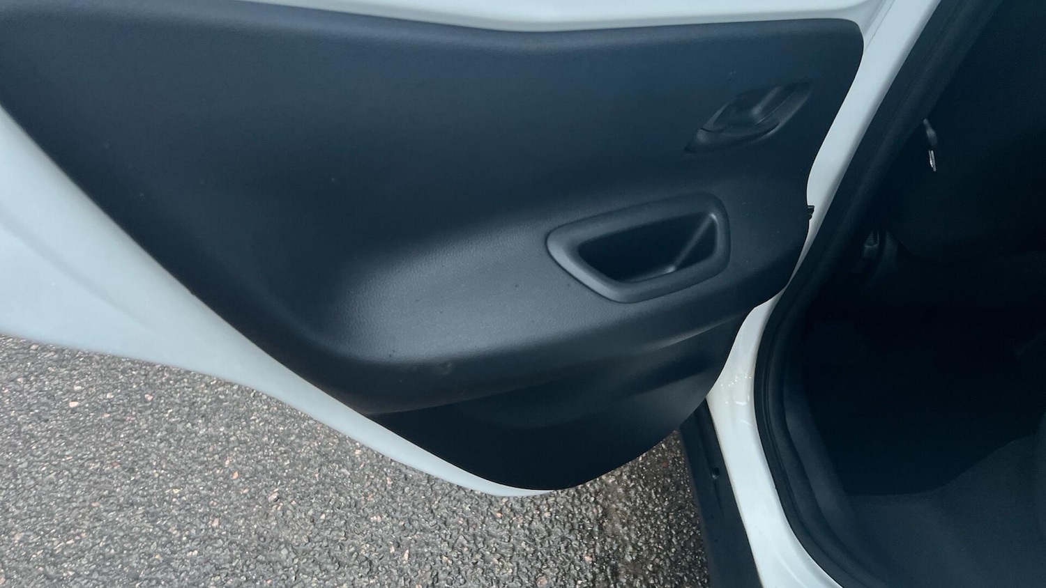 Used Toyota Aygo X 2025 for sale - 77612065: Photo 32