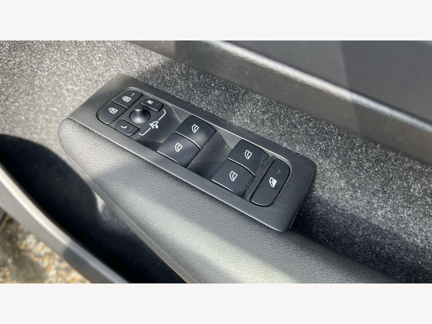 Used Volvo XC40 2020 for sale - 78006616: Photo 31