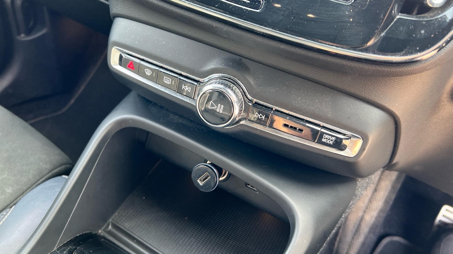 Used Volvo XC40 2020 for sale - 78006616: Photo 38