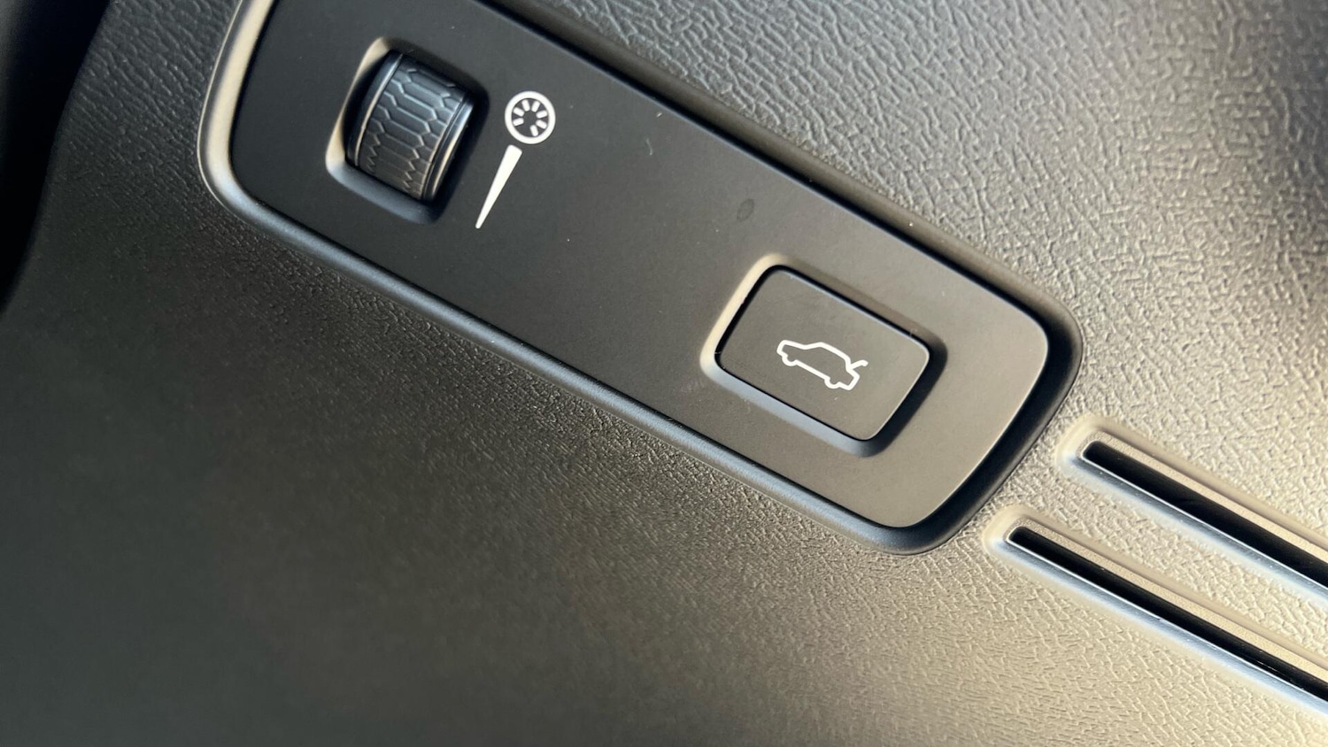 Used Volvo XC40 2020 for sale - 78006616: Photo 43