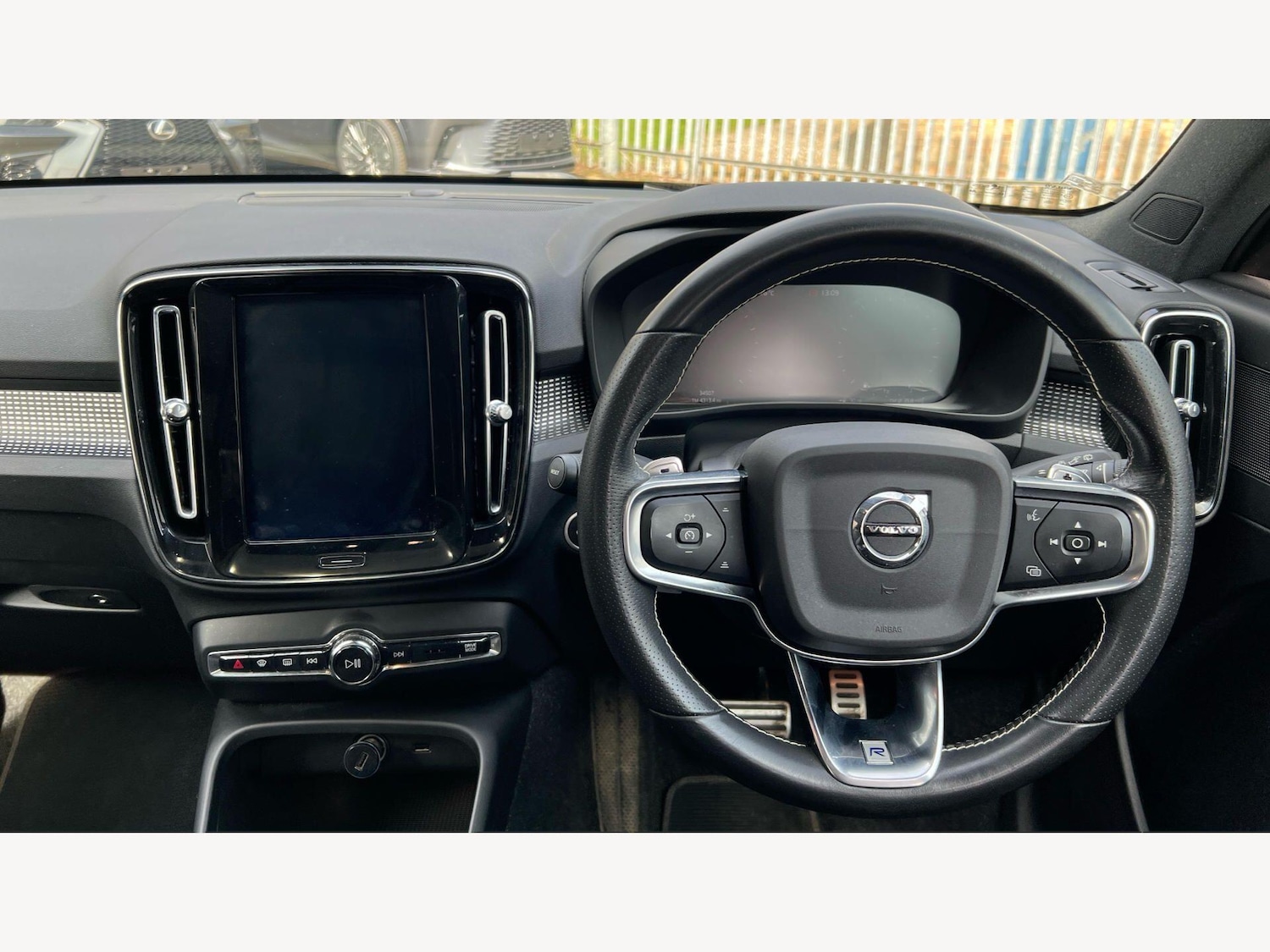 Used Volvo XC40 2020 for sale - 78006616: Photo 8