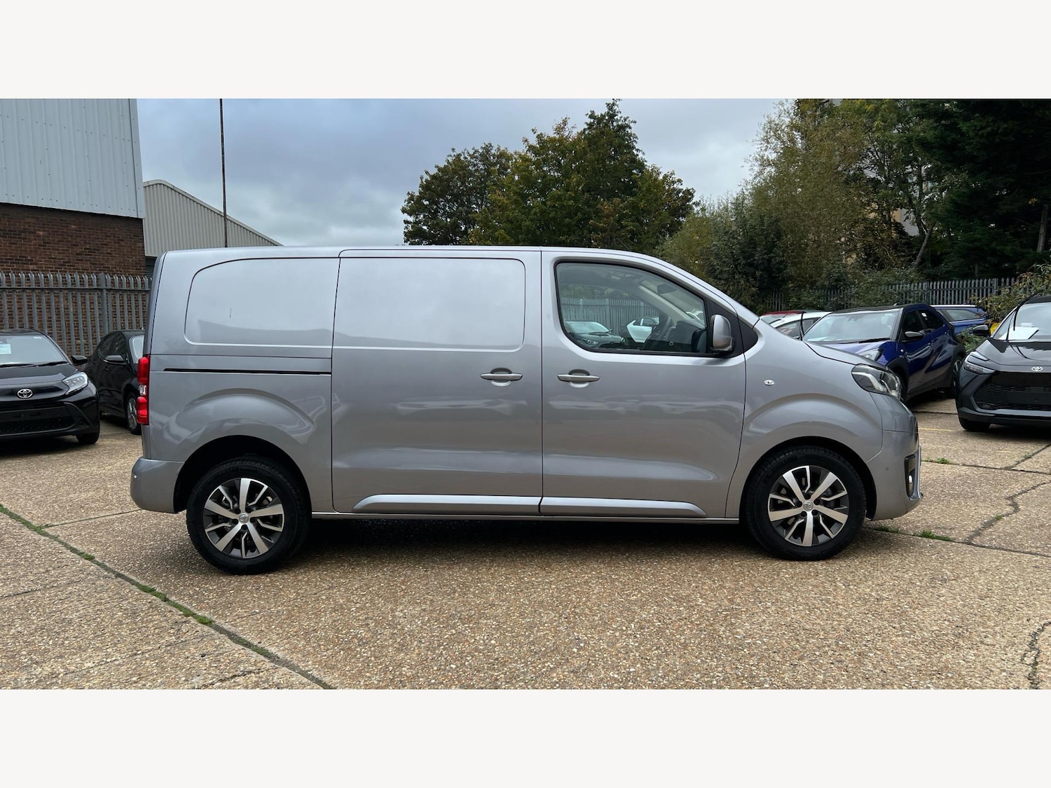 Used Toyota ProAce 2023 for sale - 76307383: Photo 18