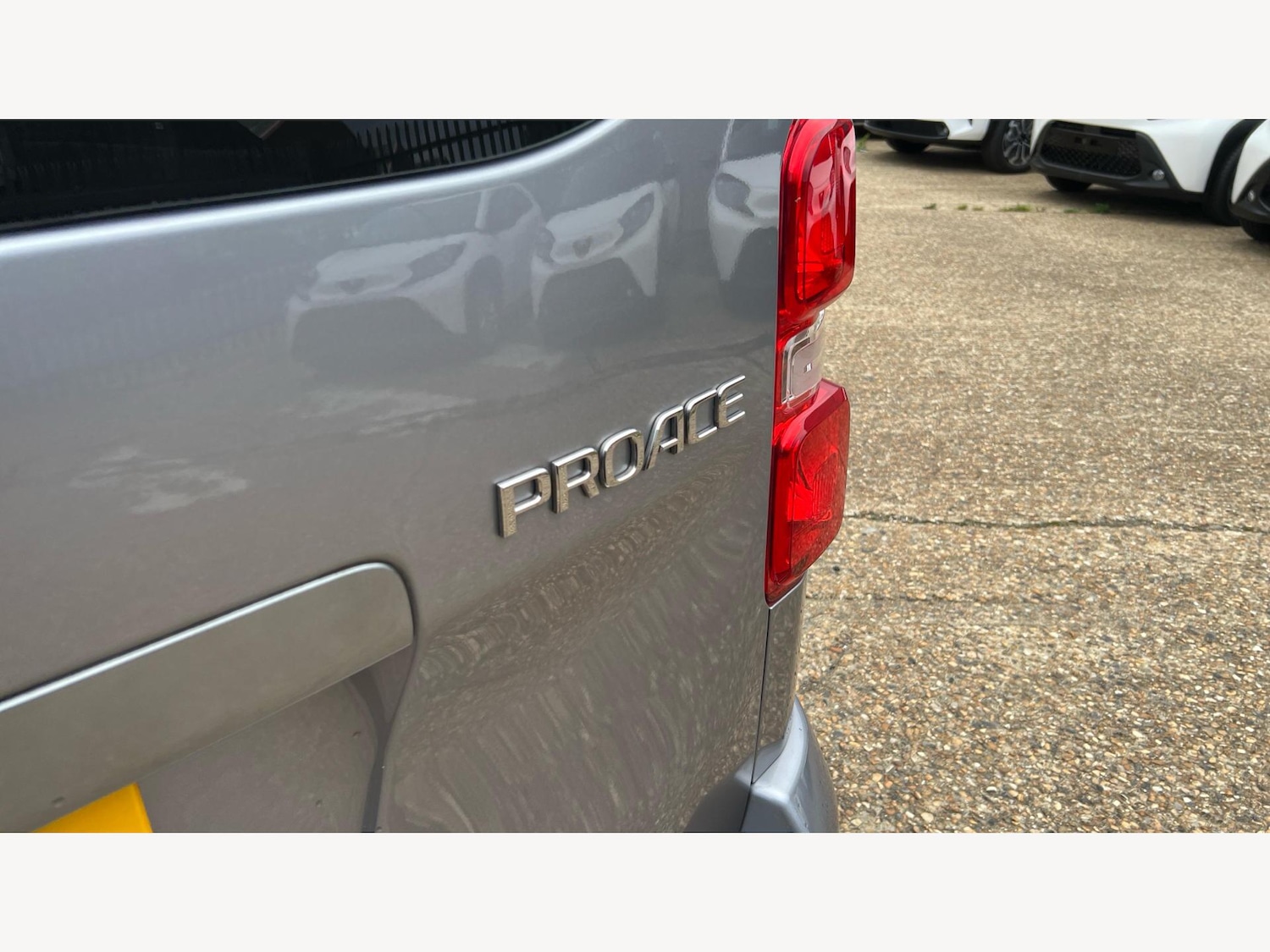 Used Toyota ProAce 2023 for sale - 76307383: Photo 25