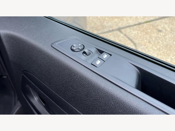 Used Toyota ProAce 2023 for sale - 76307383: Photo 29