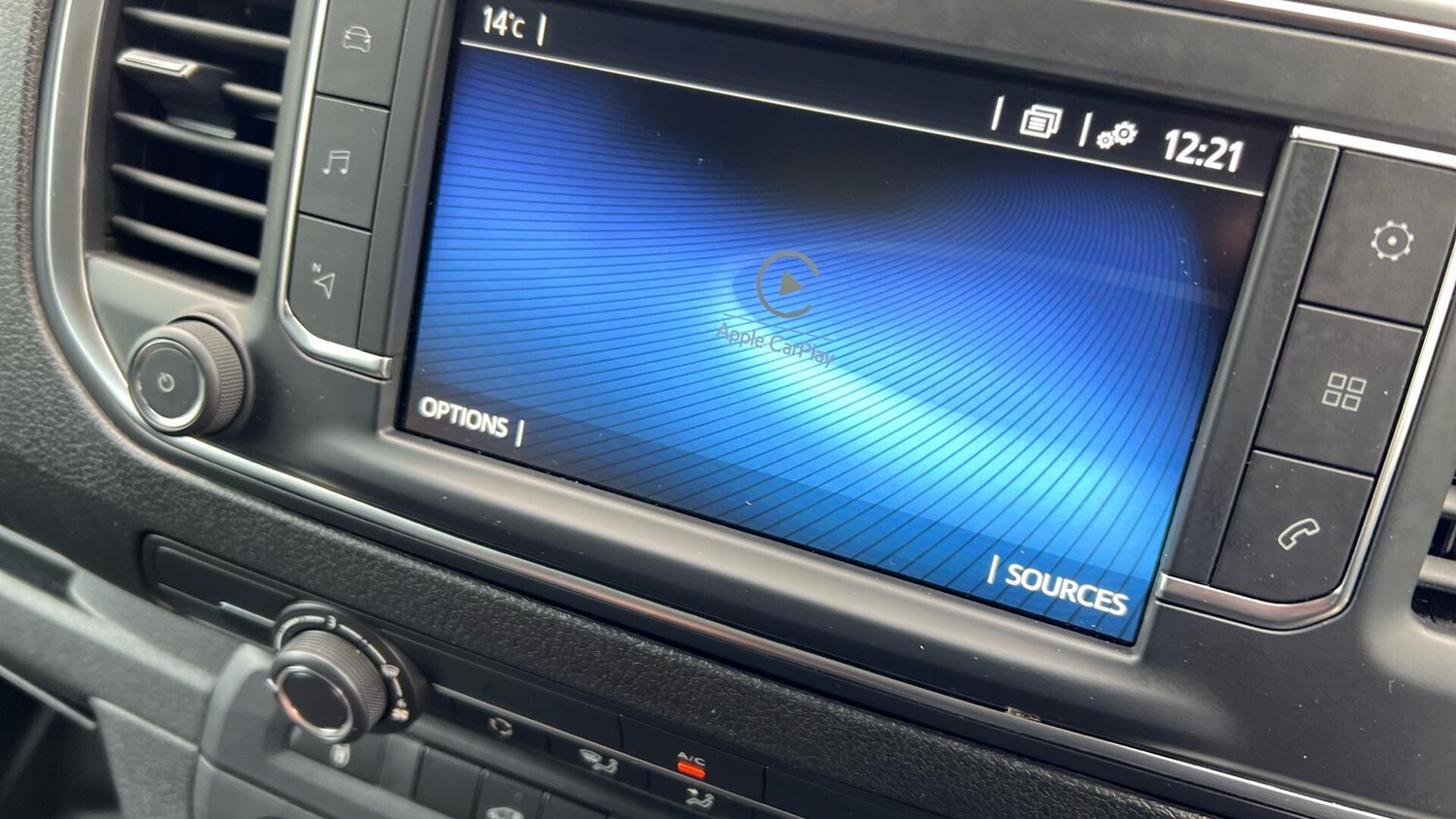 Used Toyota ProAce 2023 for sale - 76307383: Photo 44